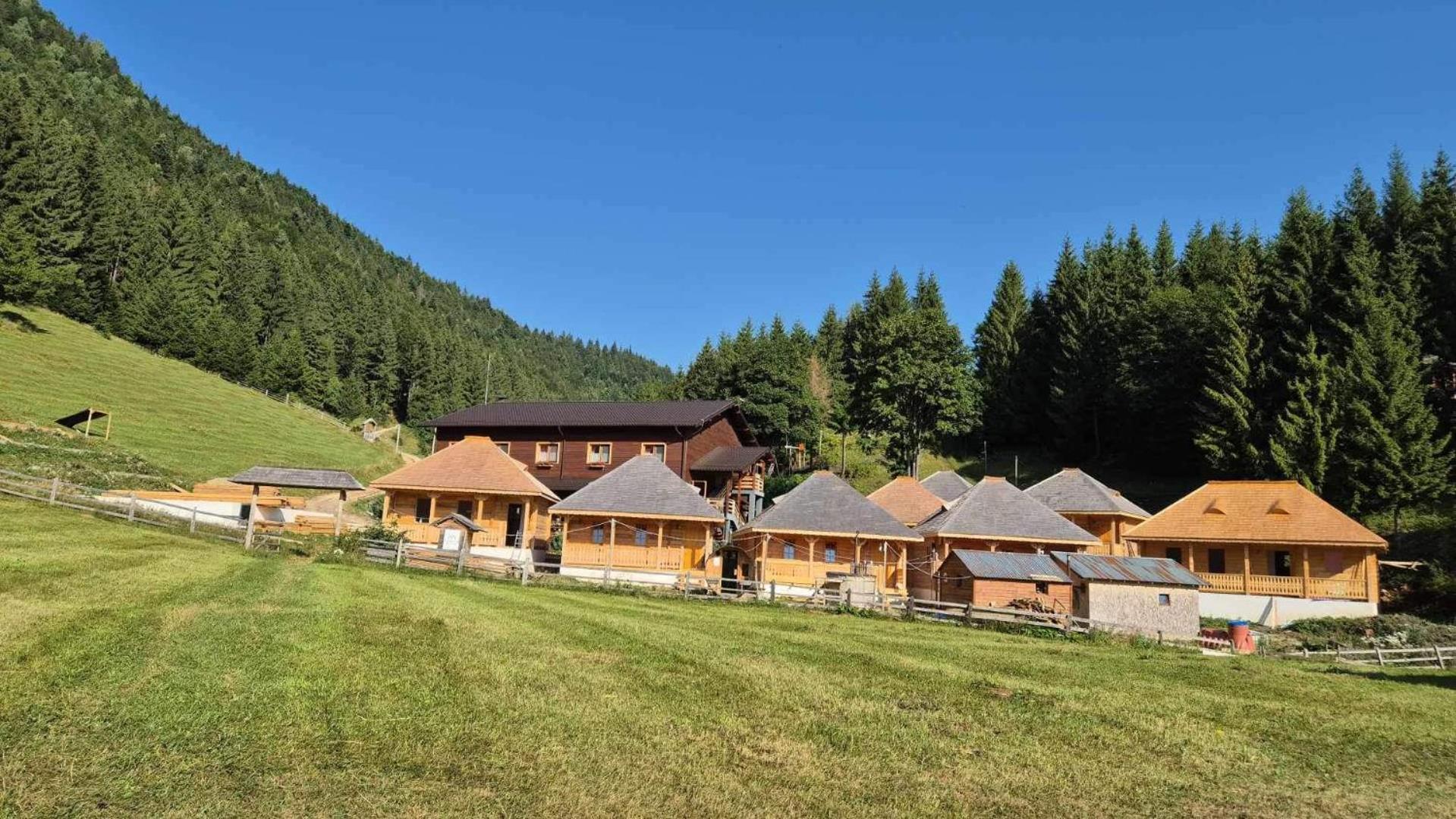 Andolia Villa Moeciu De Sus Exterior photo